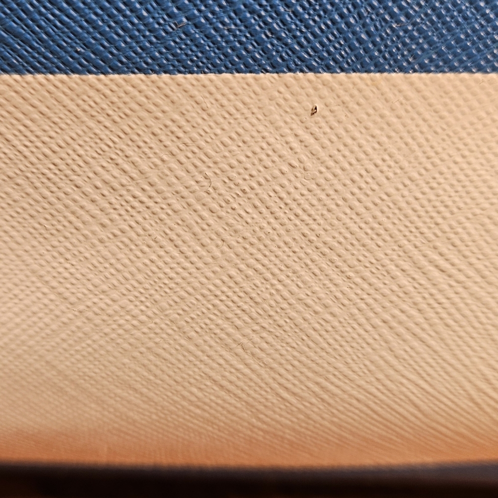 Michael Kors Jet Set Travel Stripe Calfskin Medium Tote Bag - Picture 7 of 13